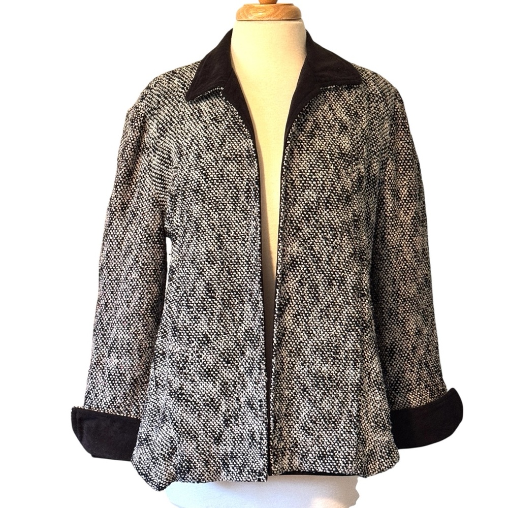 Small Hildegarde Handwovens Black & White Open-Front Jacket with Contrast Trim